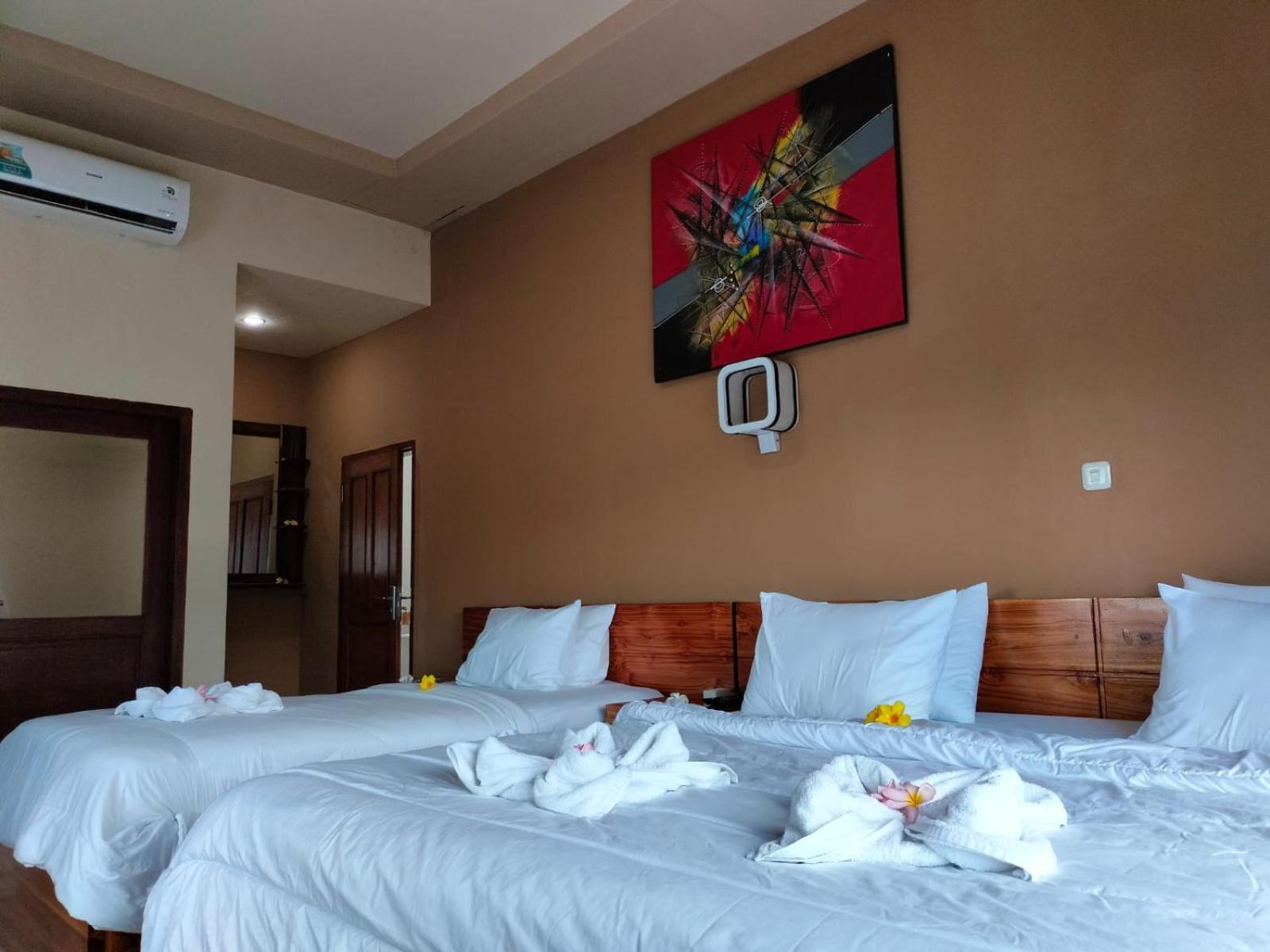 Semilir Inn Senggigi Exterior photo