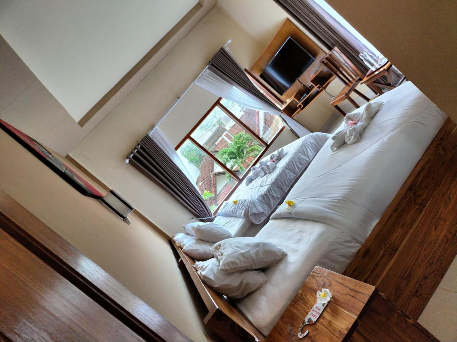 Semilir Inn Senggigi Exterior photo