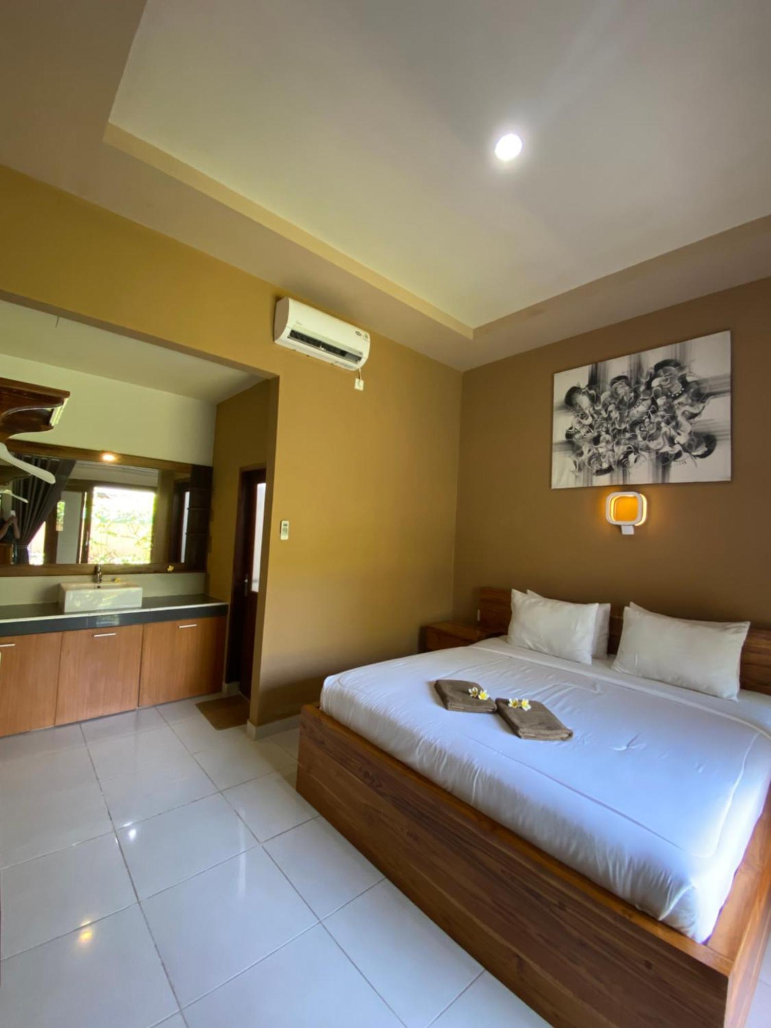 Semilir Inn Senggigi Exterior photo